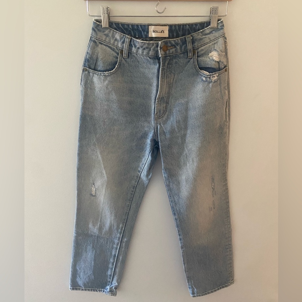Rolla’s Cropped Straight Light Wash Jeans. Size 26. Great Condition.
